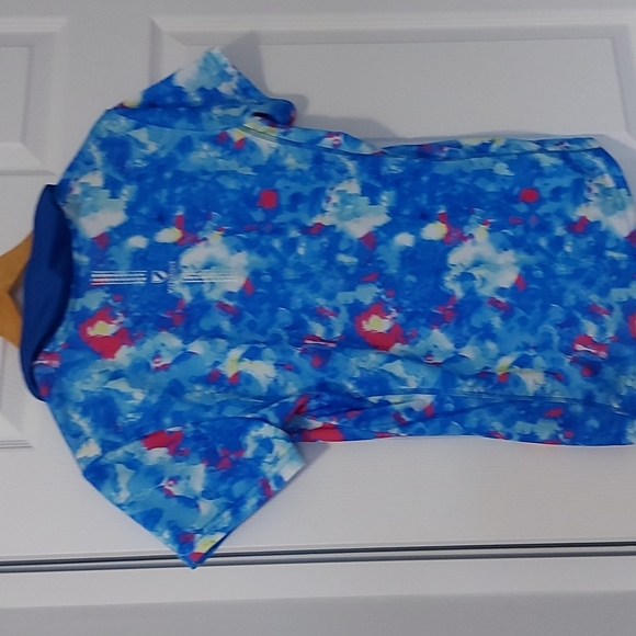 Slazenger athletic top with 1/4 length zipper. Size 10. - Picture 2 of 5